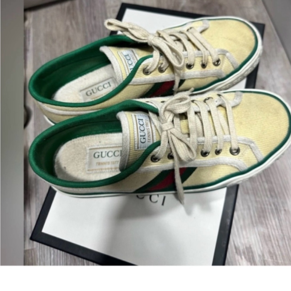 Gucci Beige and Green Sneakers